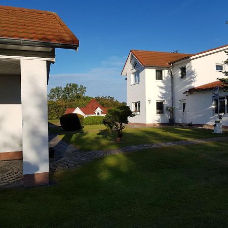 Landhotel Pathes Hof Volkenshagen Exterior foto